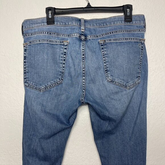 Rag & Bone Mid Rise Blown out Knee Straight Leg Raw Hem Jeans Size 31 - Picture 3 of 6